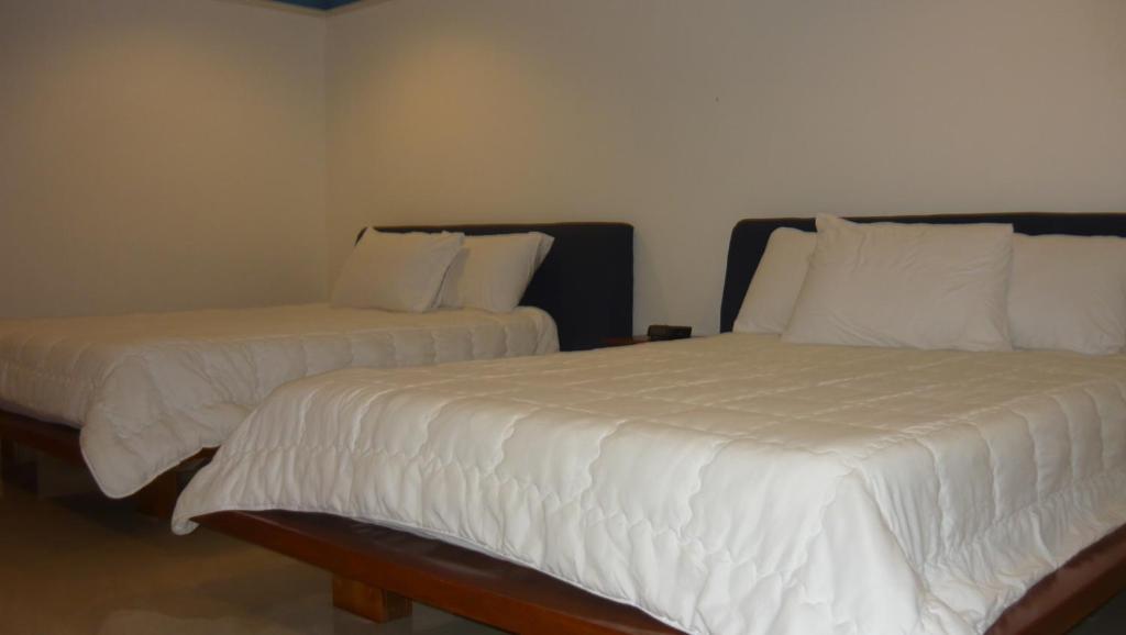 Hotel Amador Ocean View Panama Stadt Zimmer foto